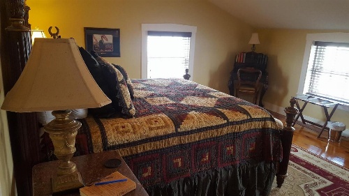 The Swope Manor Bed & Breakfast image 1