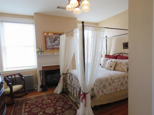 The Swope Manor Bed & Breakfast image 13