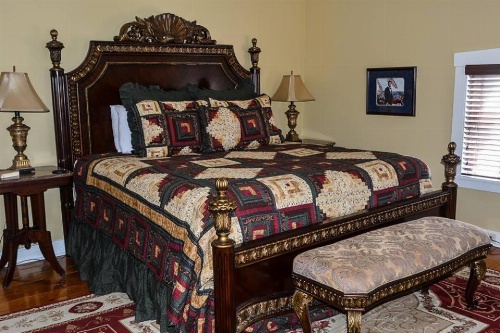 The Swope Manor Bed & Breakfast image 5